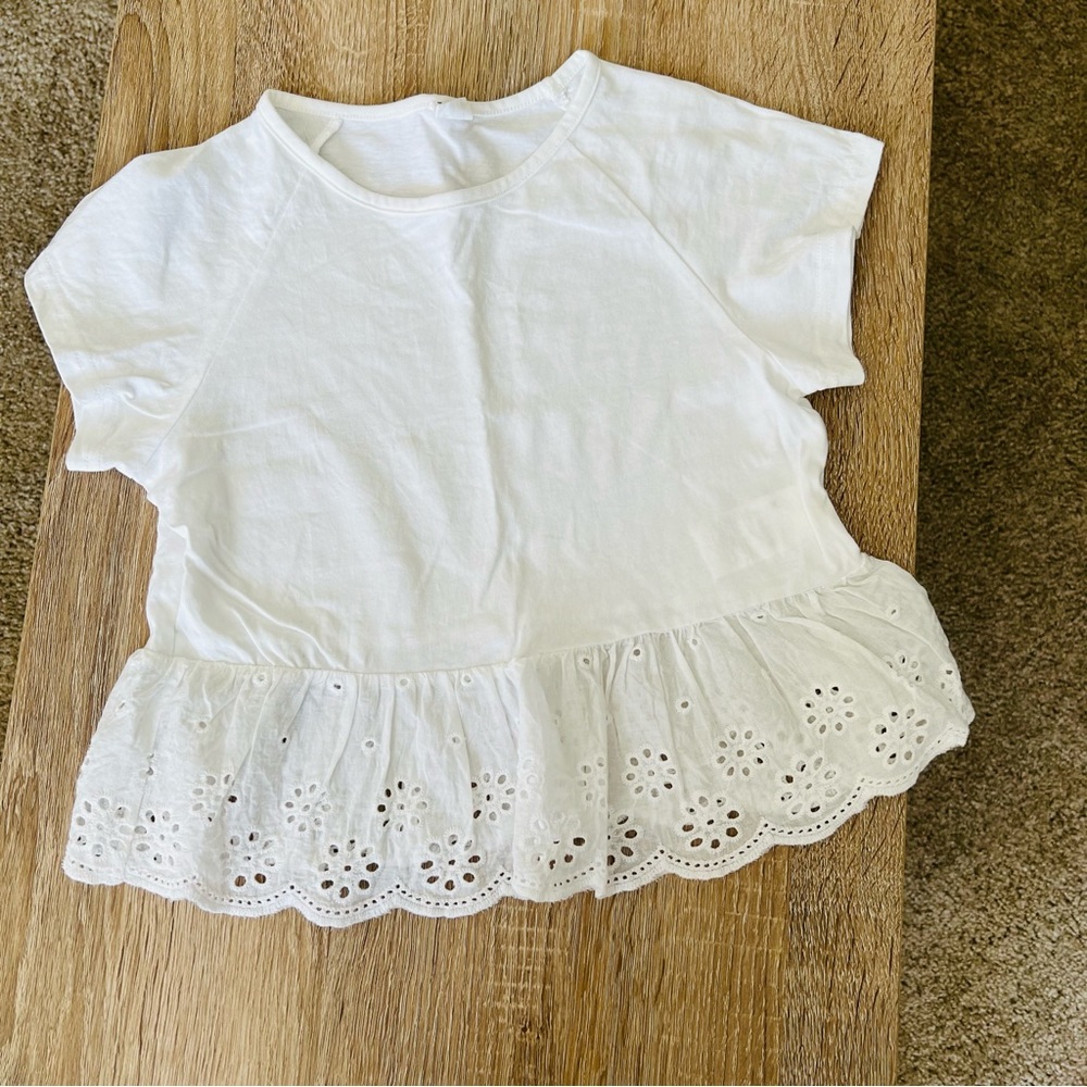 SHEIN White Embroidered Short Sleeve Tee